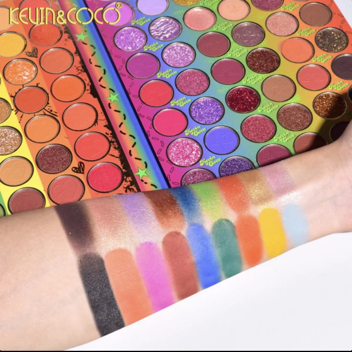 Palette yeux: 96 couleurs !